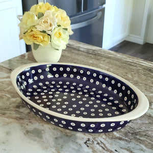 30cm Oval Baking Dish in Polka Dot pattern