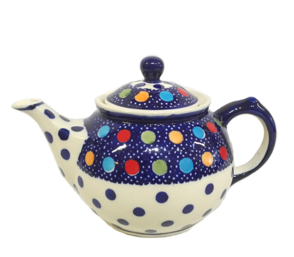 Morning teapot in Fun Dots pattern