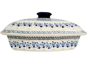 Covered casserole in Winter Blue pattern